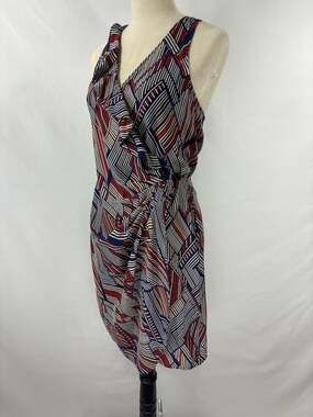 Parker Wrap Dress Blue Red Print Medium Silk Racer Back Knee Length Sleeveless